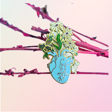 Load image into Gallery viewer, Sunflower Heart Organ Anatomy Anatomical Flower - Pro Eyelash Extensions