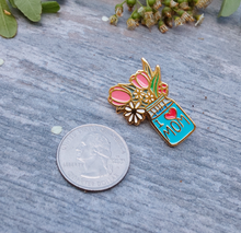 Load image into Gallery viewer, I Love Mom Daisy Tulip Floral Bouquet Flower Enamel Pin - Pro Eyelash Extensions